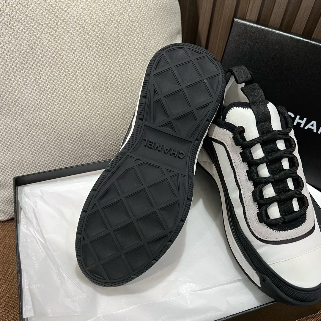 샤넬 믹스드 파이버 스니커즈 패브릭 카프스킨
