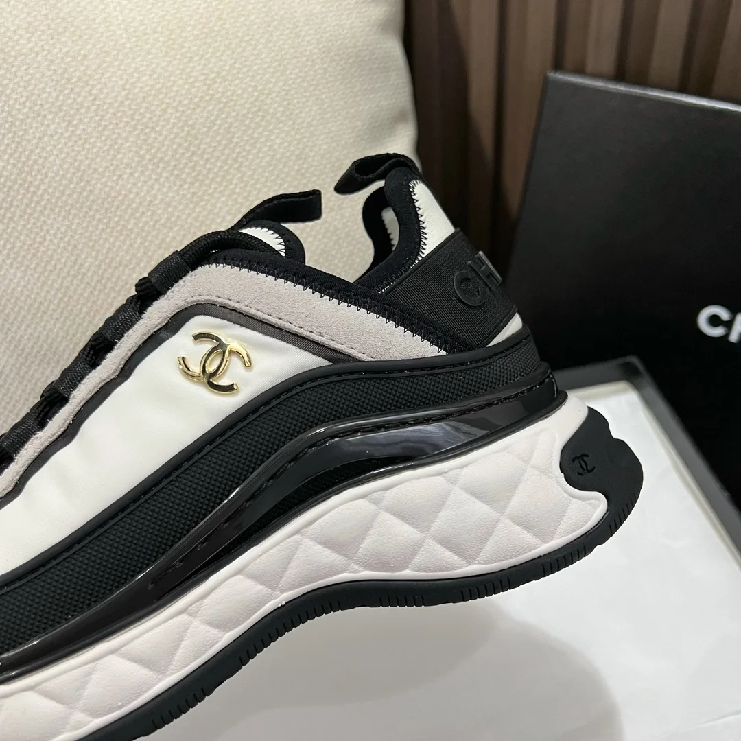 샤넬 믹스드 파이버 스니커즈 패브릭 카프스킨