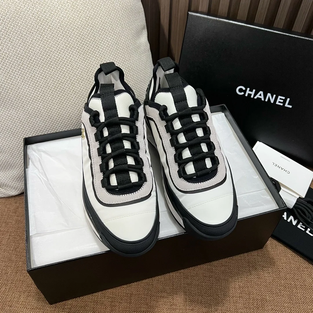 샤넬 믹스드 파이버 스니커즈 패브릭 카프스킨