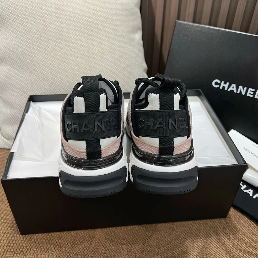 샤넬 믹스드 파이버 스니커즈 핑크