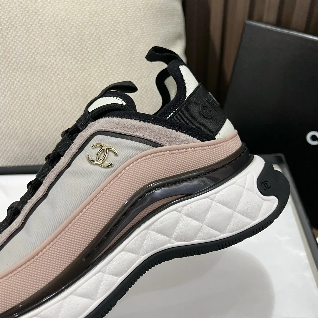 샤넬 믹스드 파이버 스니커즈 핑크