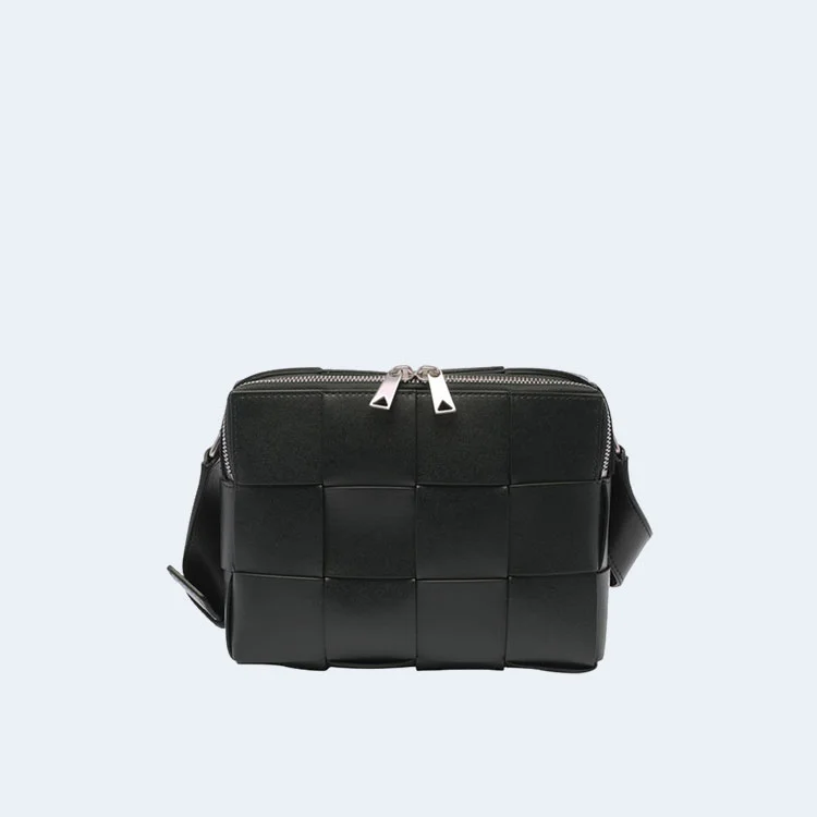 보테가 베네타 카세트 카메라백