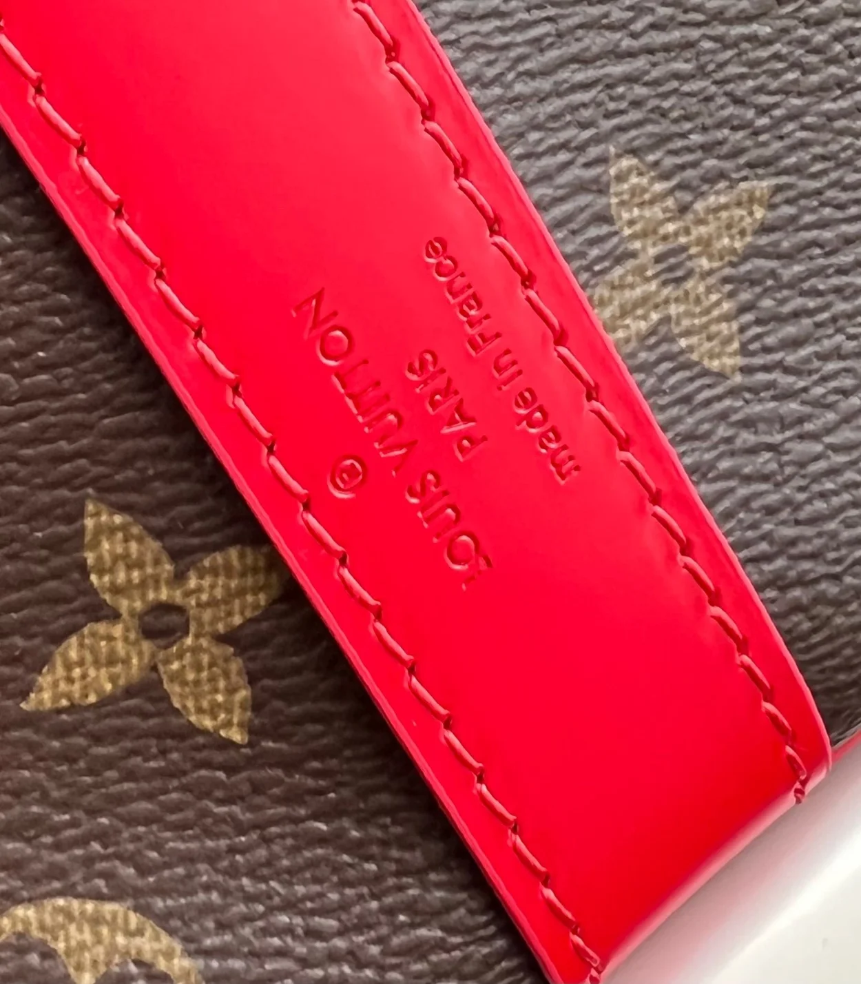 루이비통 키폴 반둘리에 50 M46769