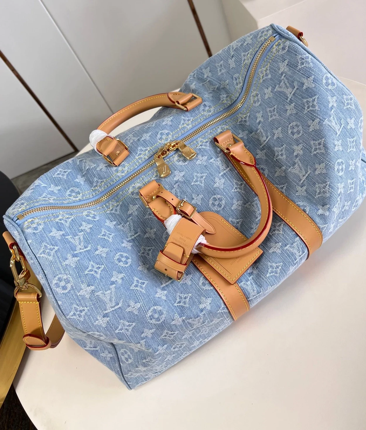 루이비통 키폴 반둘리에 45 M25334