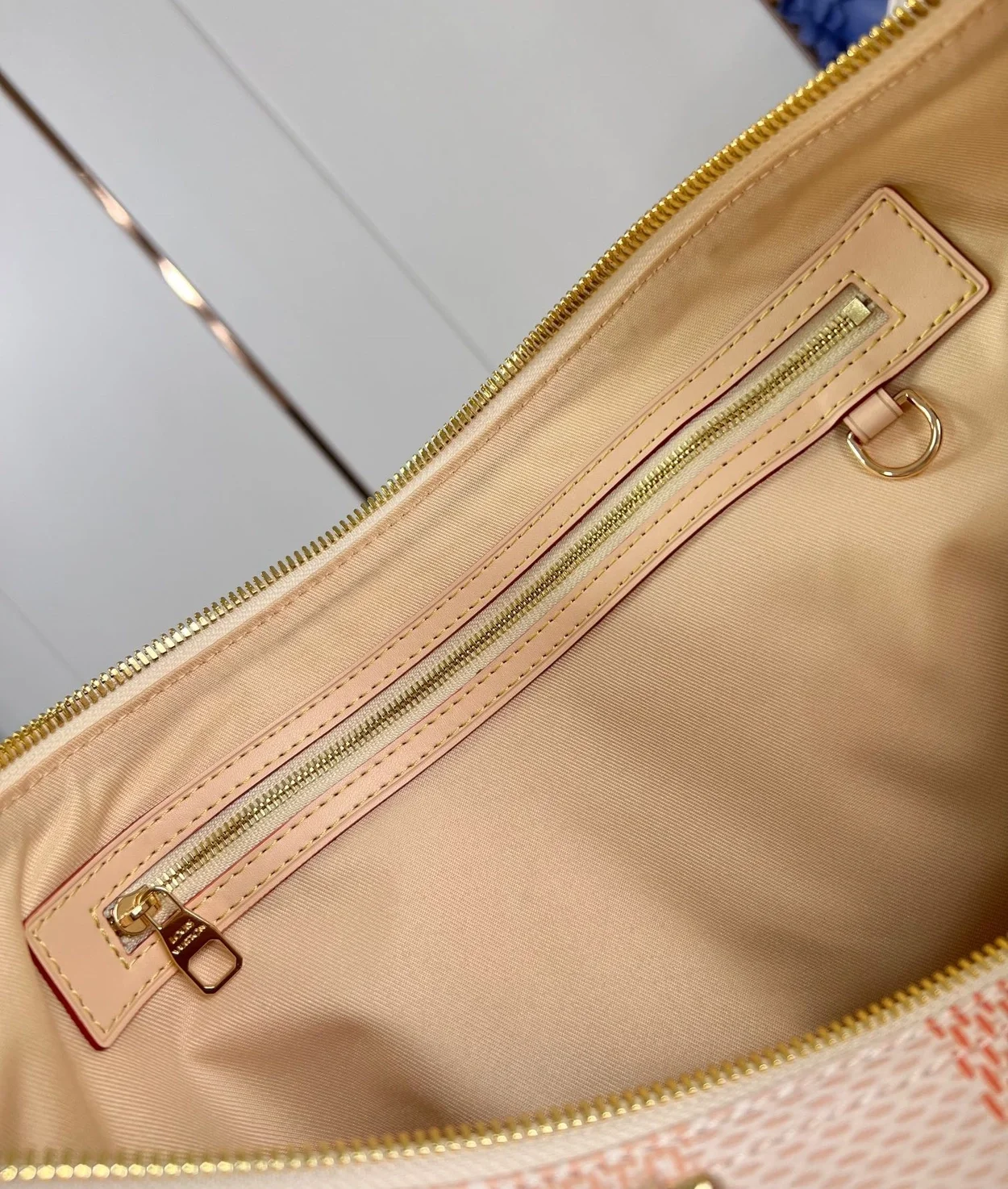 루이비통 키폴 반둘리에 50 N40713