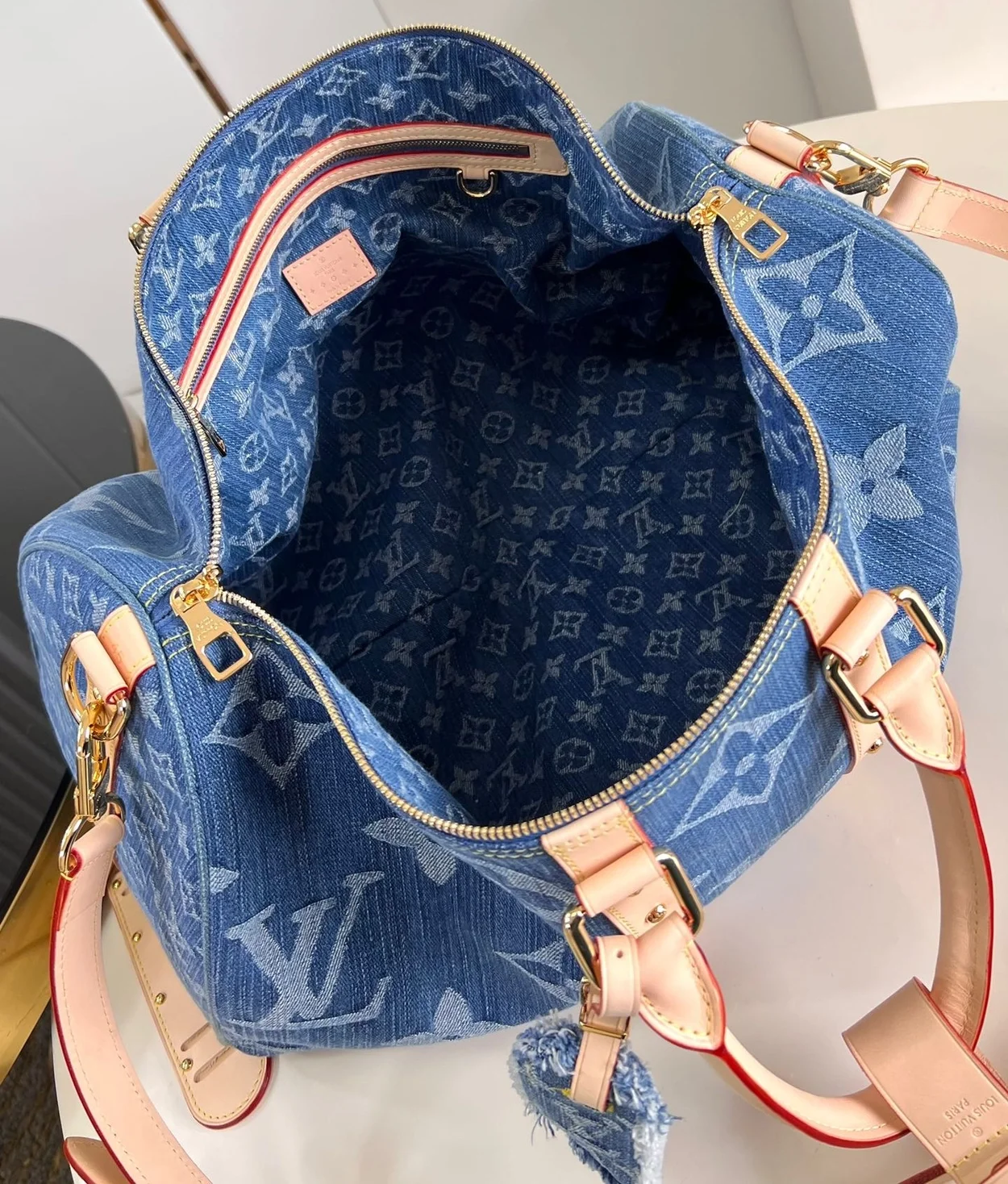 루이비통 키폴 반둘리에 45 M24315