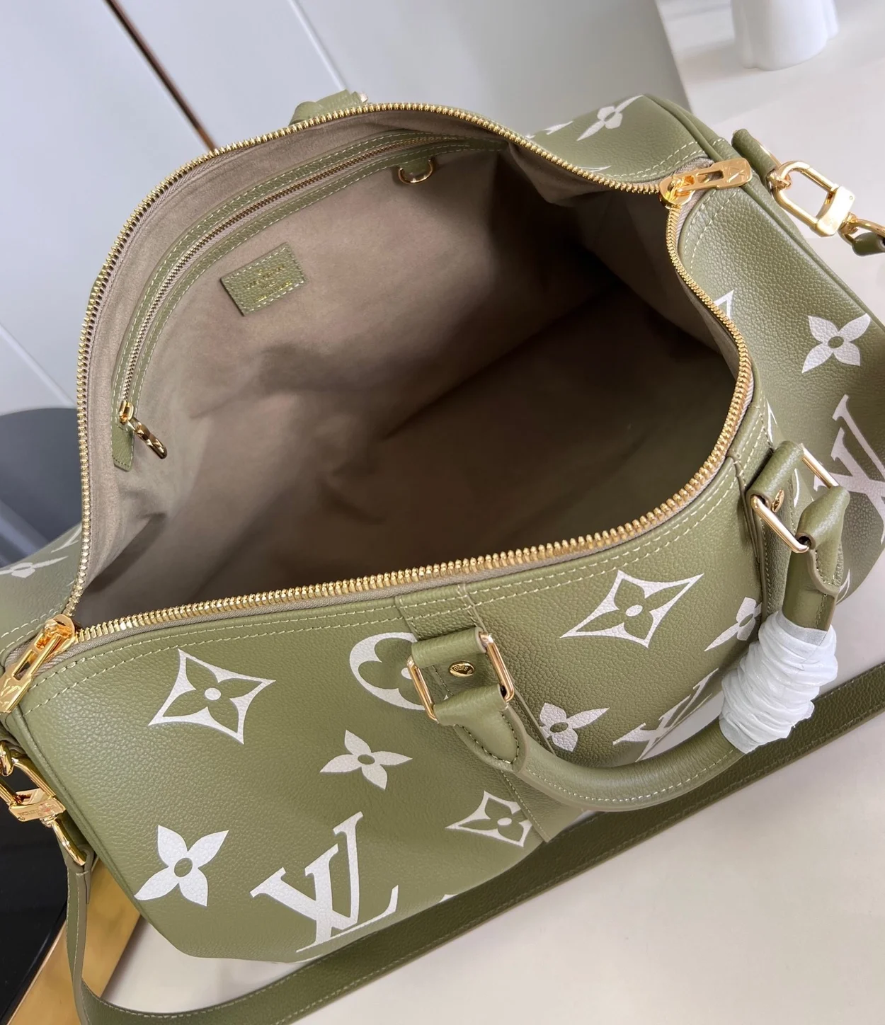 루이비통 키폴 반둘리에 45 M46671