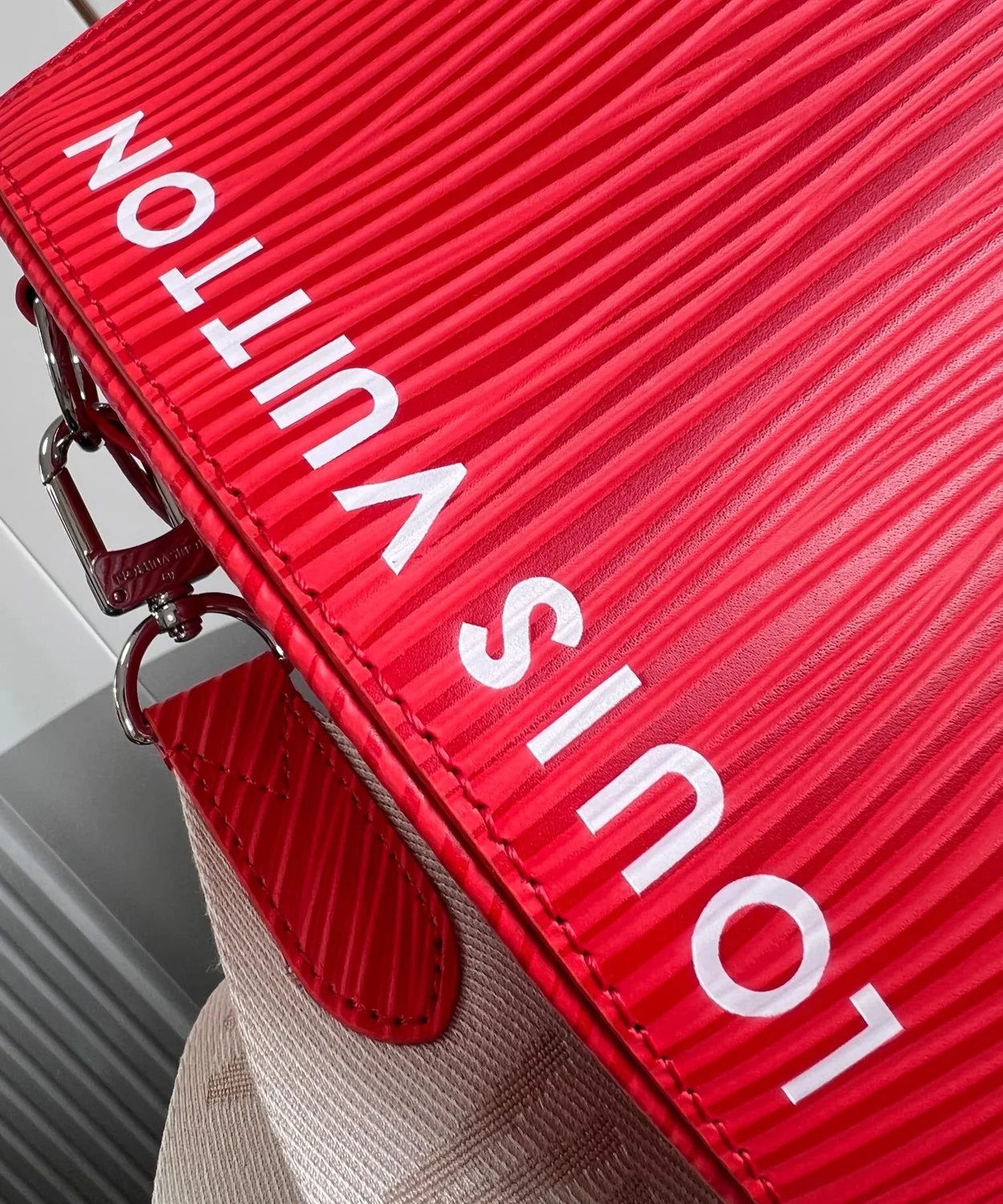 루이비통 키폴 반둘리에 50 M23721