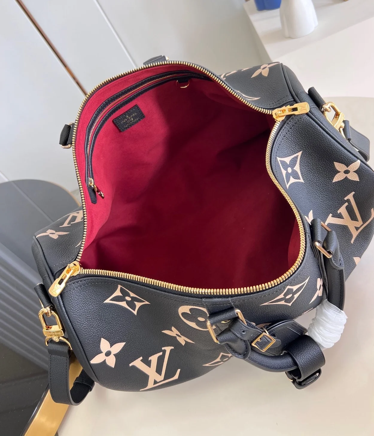 루이비통 키폴 반둘리에 45 M46670