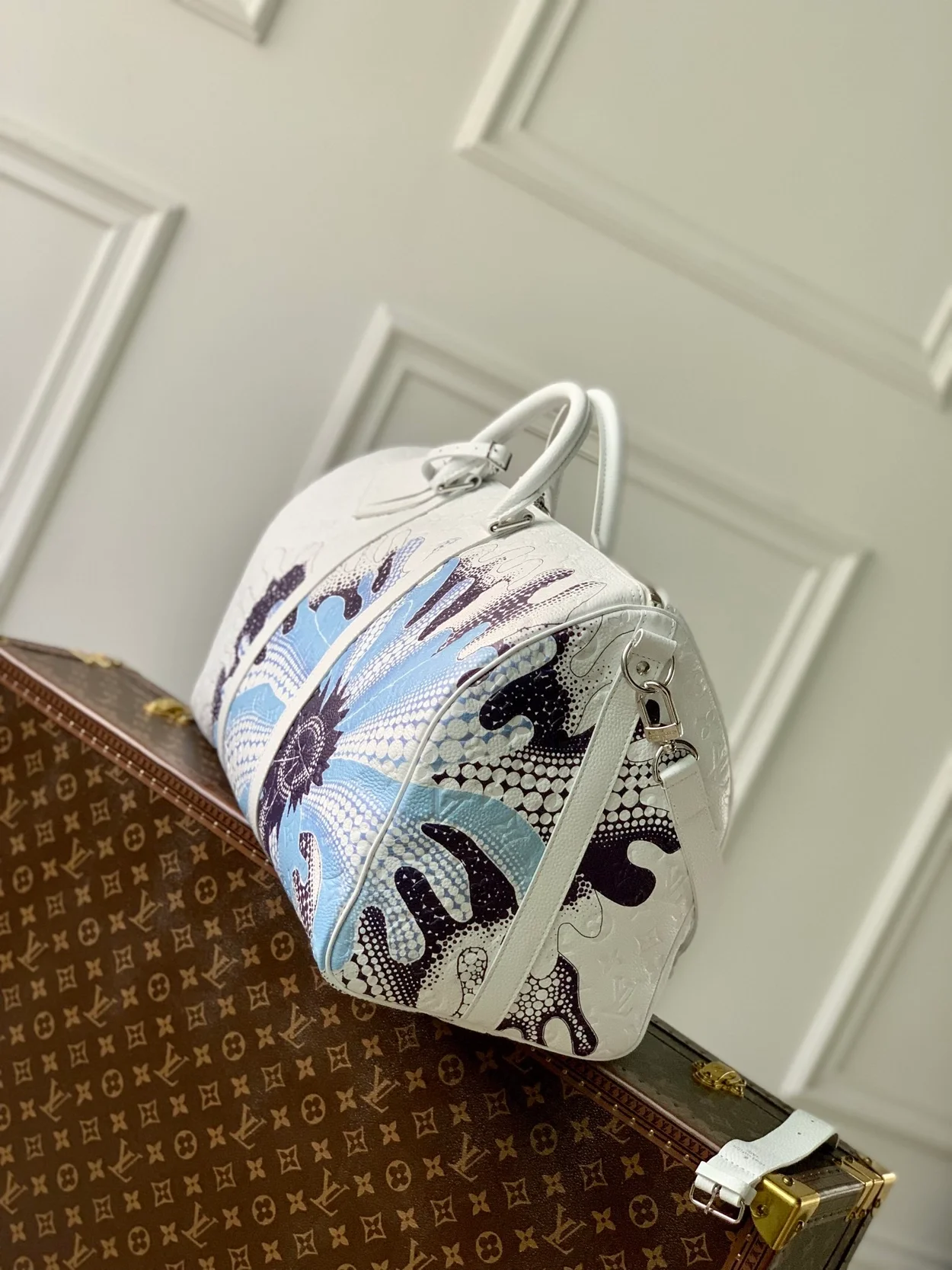 루이비통 야요이 쿠사마 키폴 50 M21678