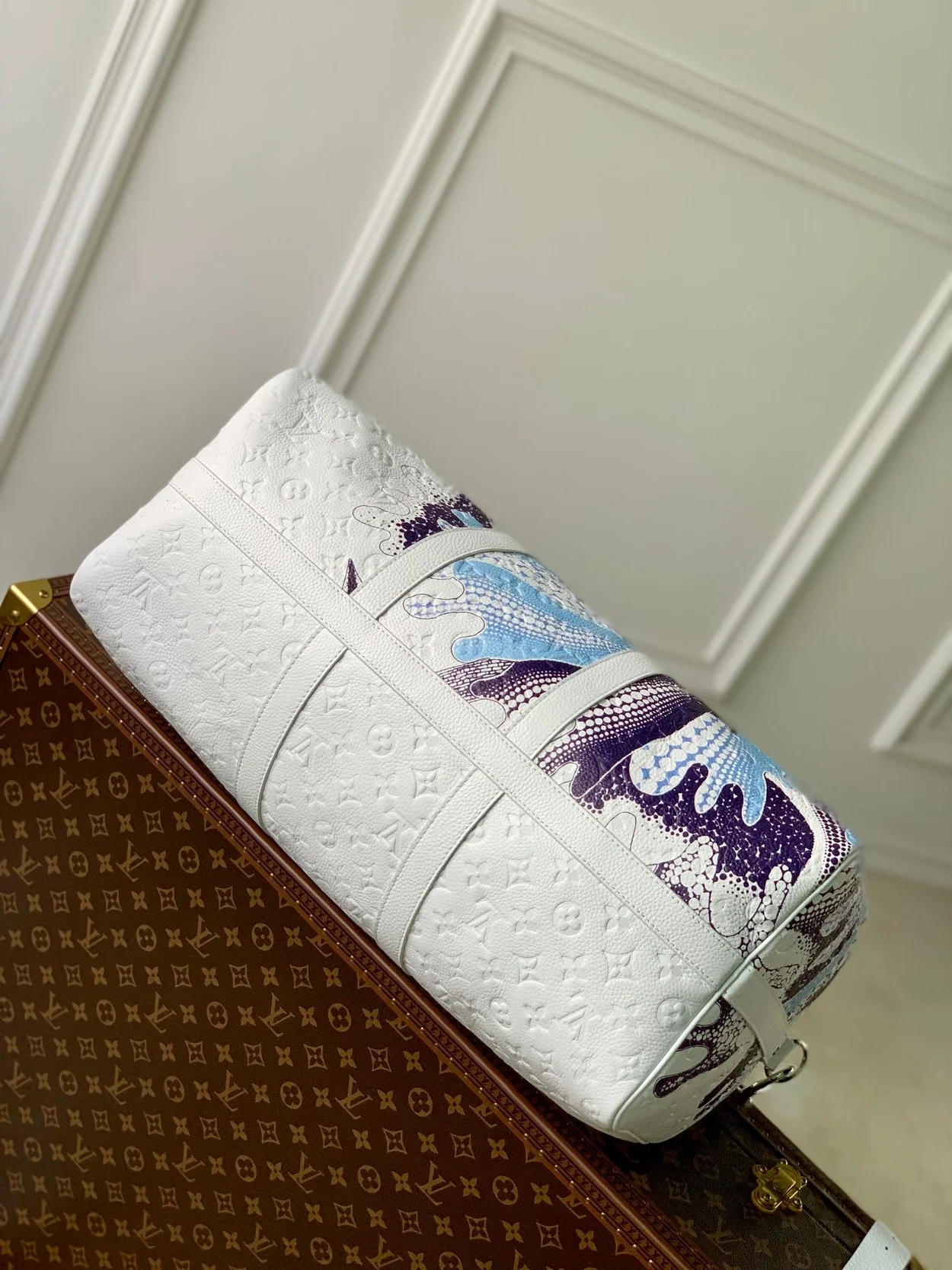 루이비통 야요이 쿠사마 키폴 50 M21678