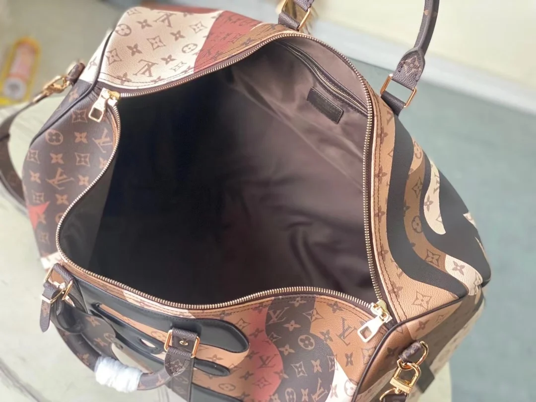 루이비통 키폴 반둘리에 55 M46677