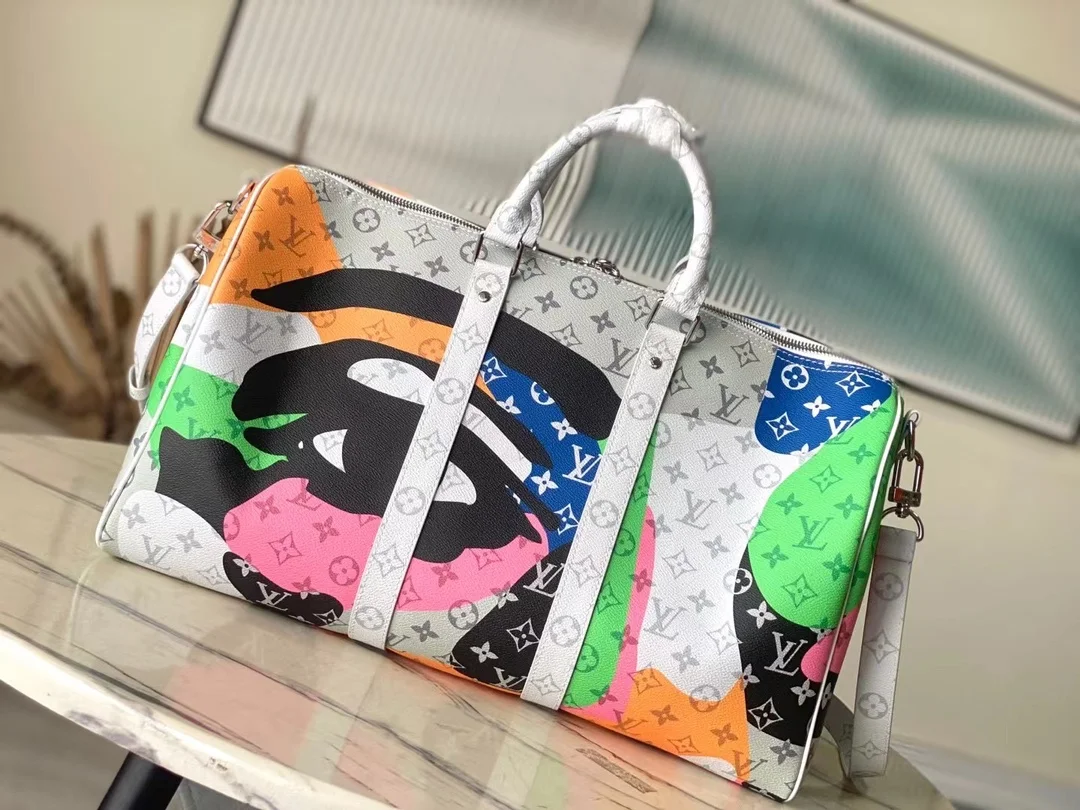 루이비통 키폴 반둘리에 45 M23160