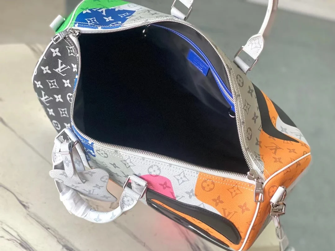 루이비통 키폴 반둘리에 45 M23160