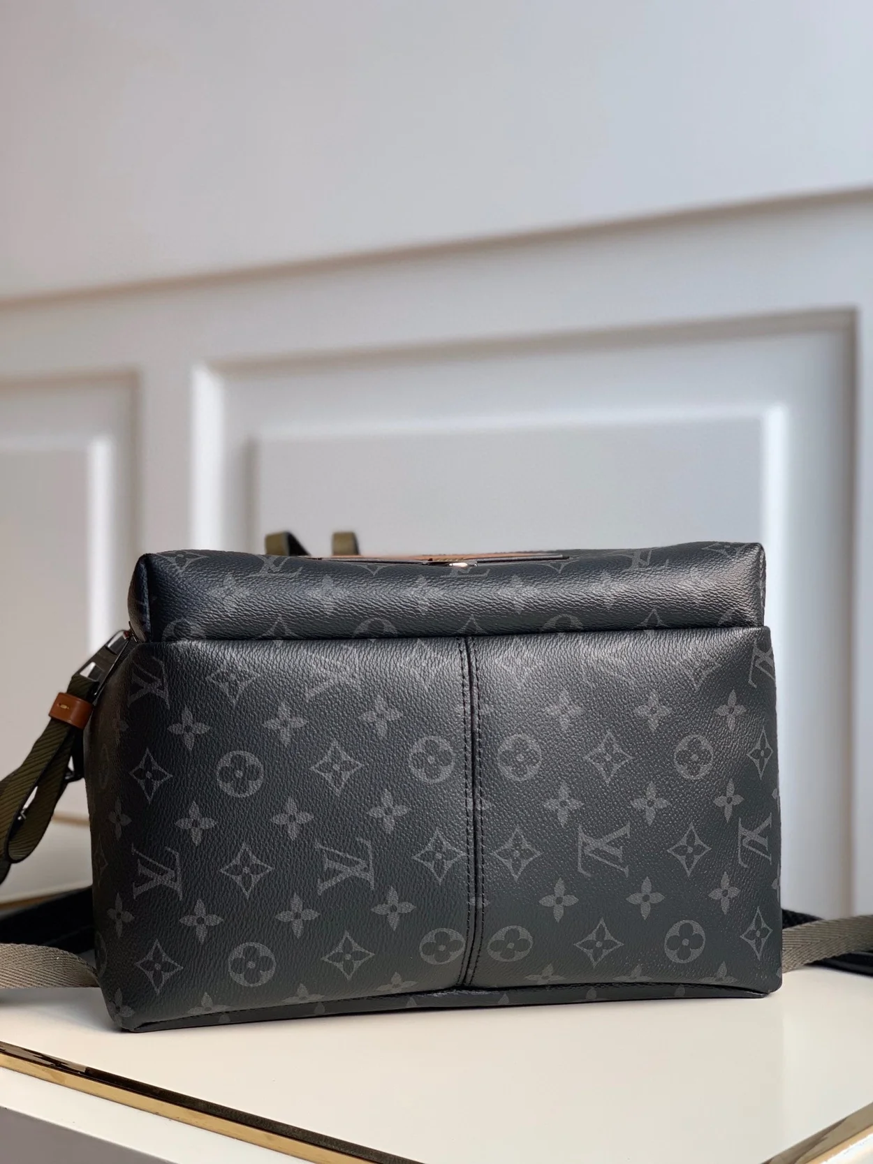 루이비통 디스커버리 백팩 M45218