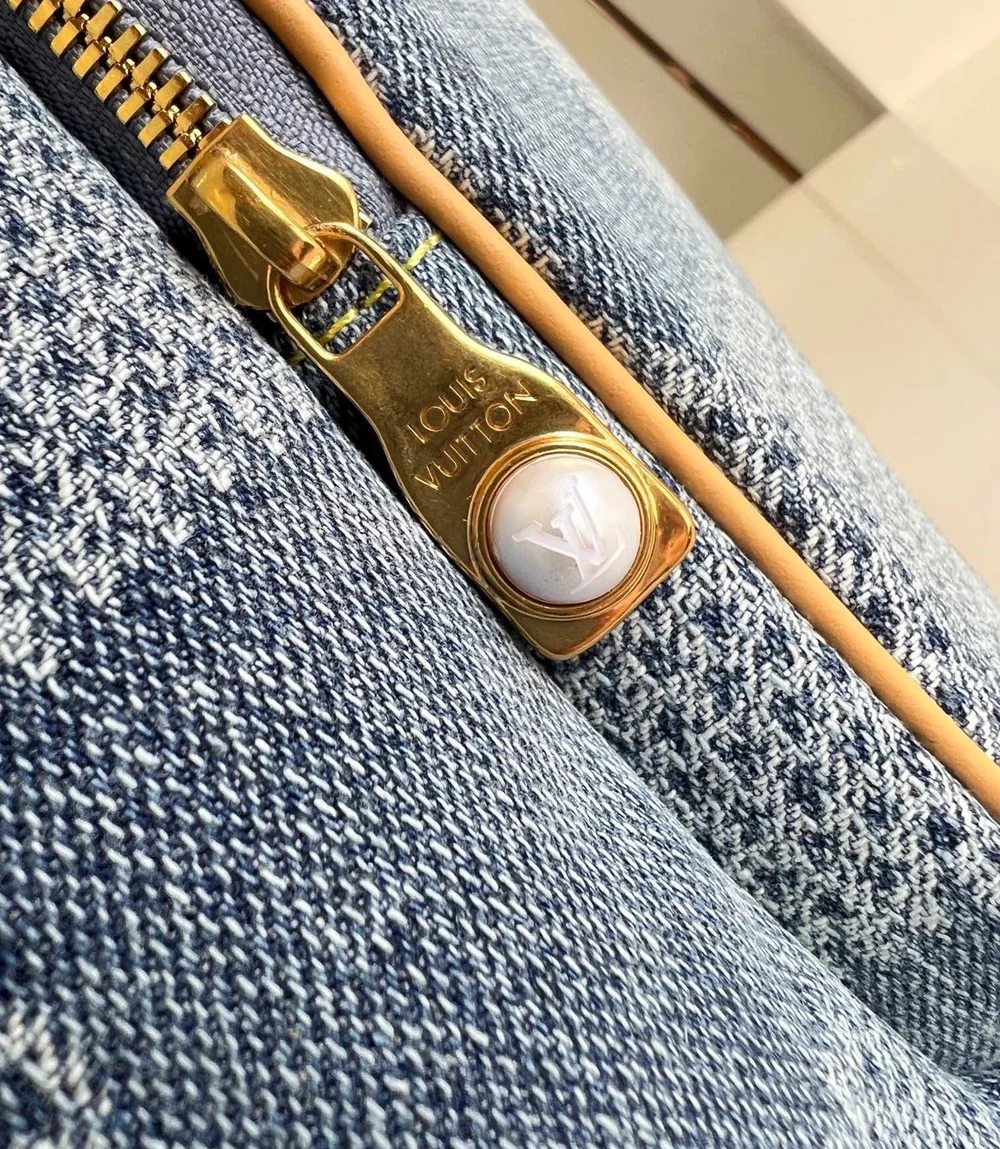 루이비통 몽수리 백팩 다미에 데님 블루 N40708