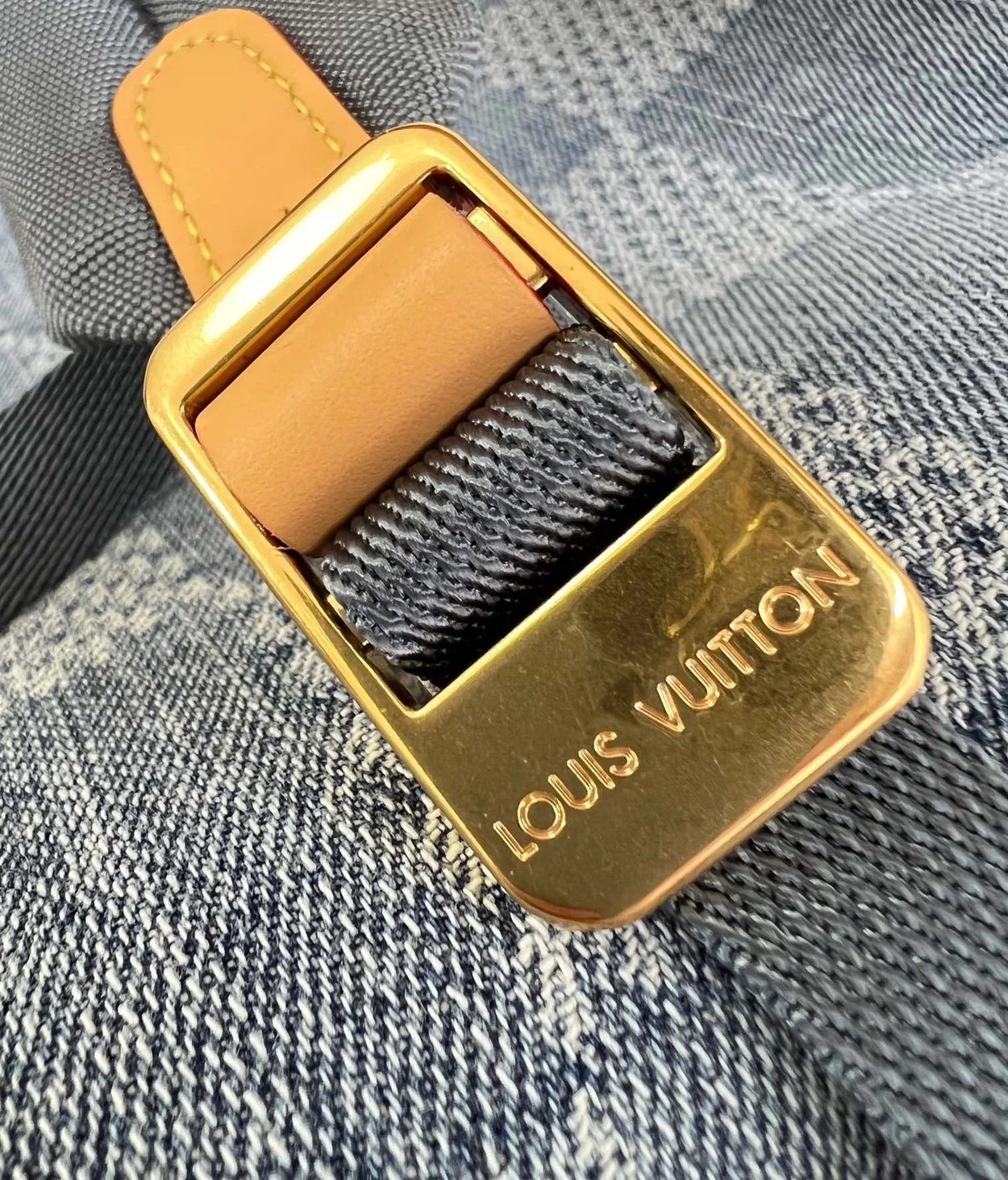 루이비통 몽수리 백팩 다미에 데님 블루 N40708