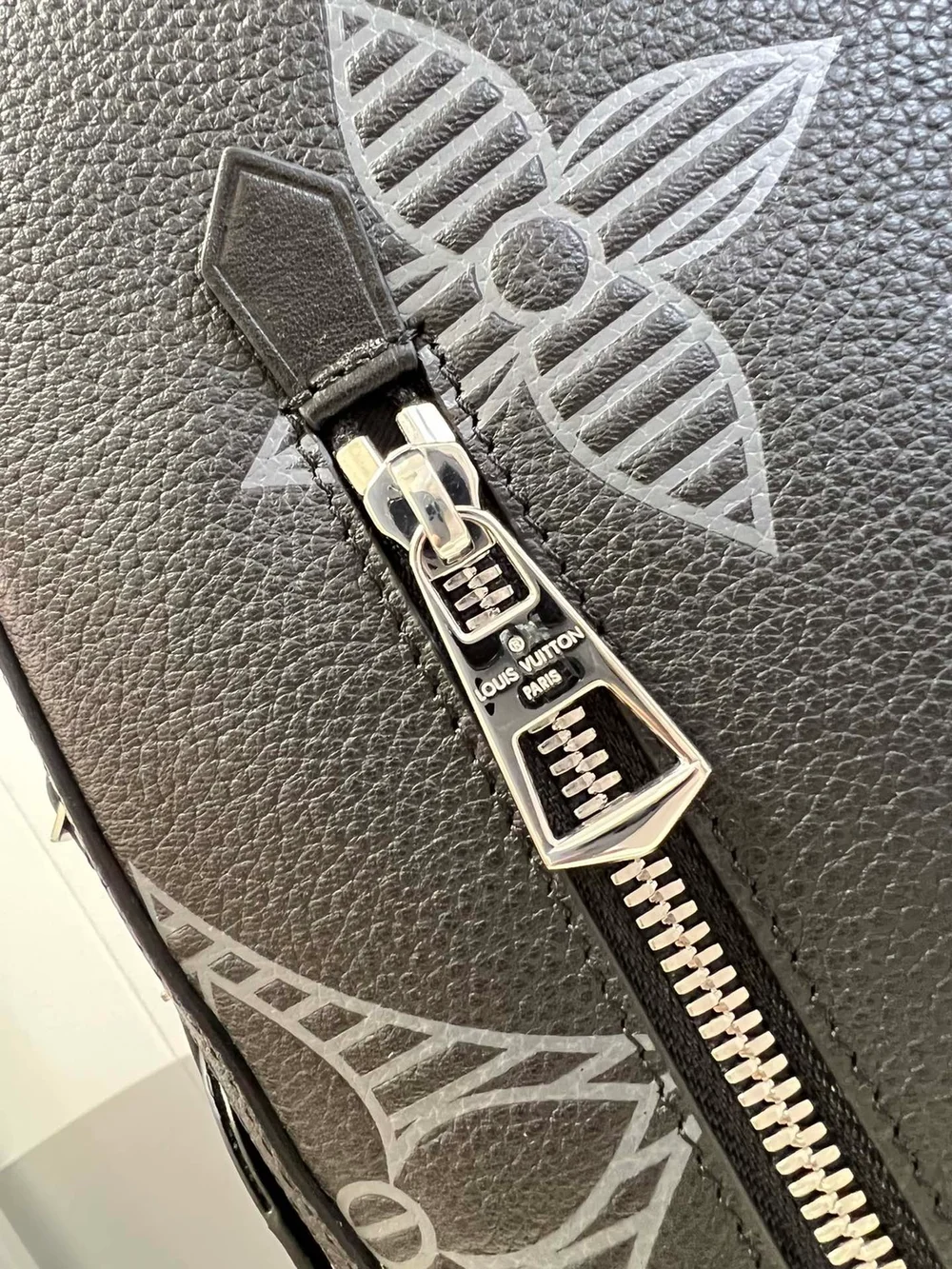 루이비통 아르망 백팩 M57288