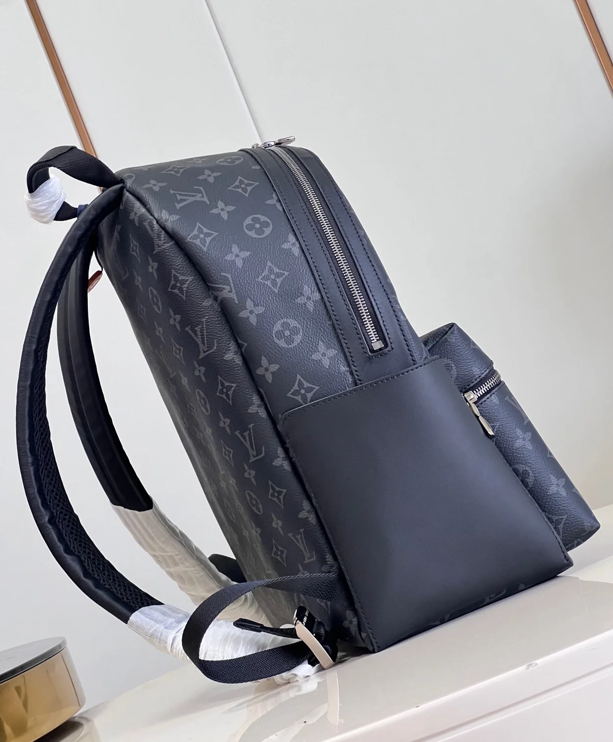 루이비통 디스커버리 백팩 MM M22545