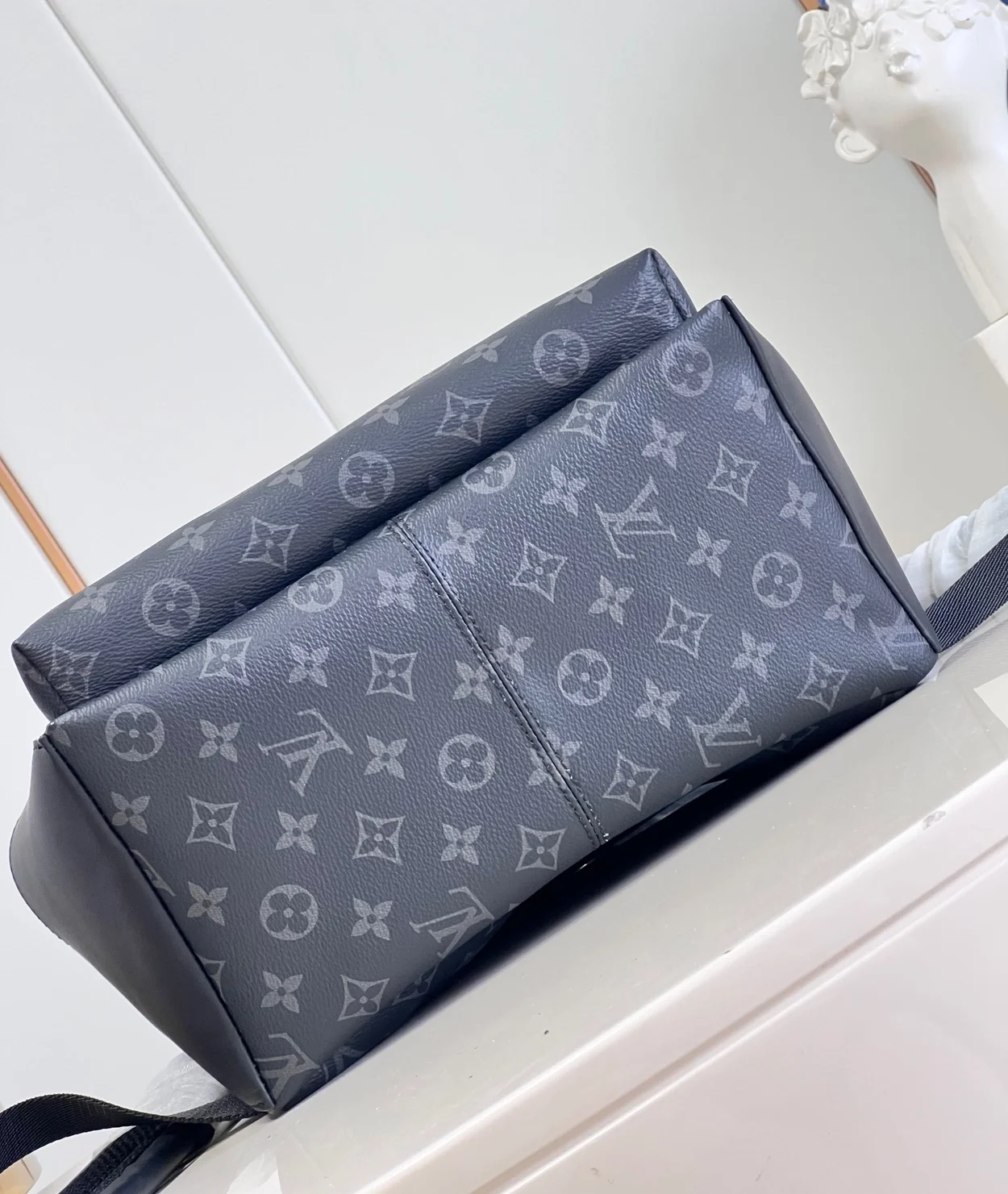 루이비통 디스커버리 백팩 MM M22545