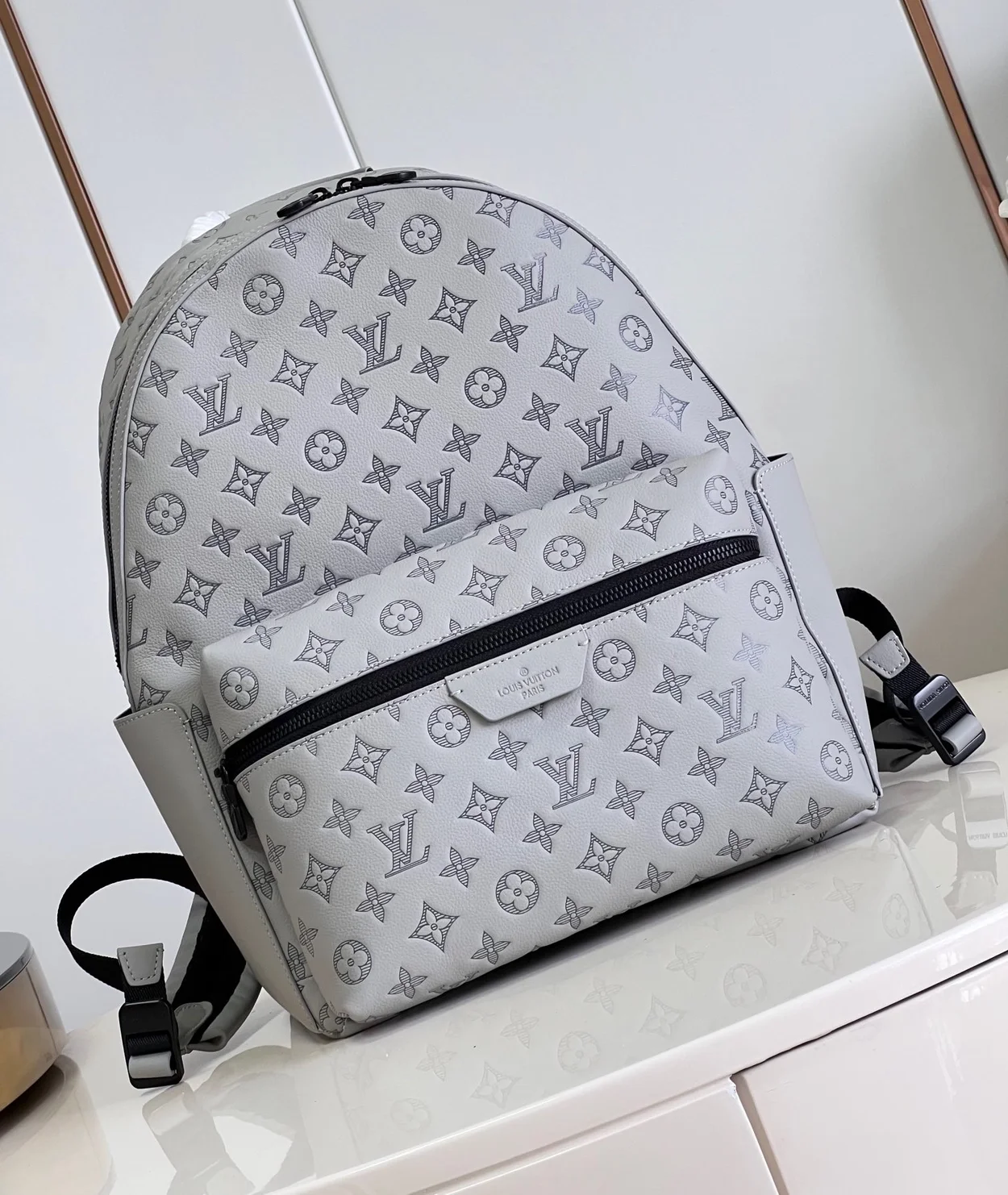 루이비통 디스커버리 백팩 M46557