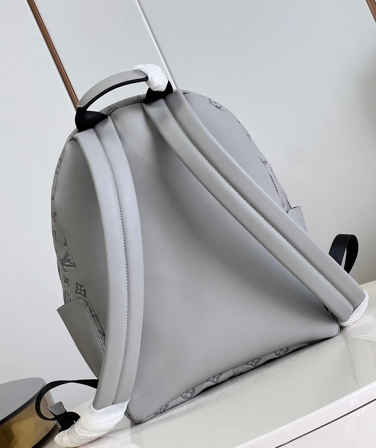 루이비통 디스커버리 백팩 M46557