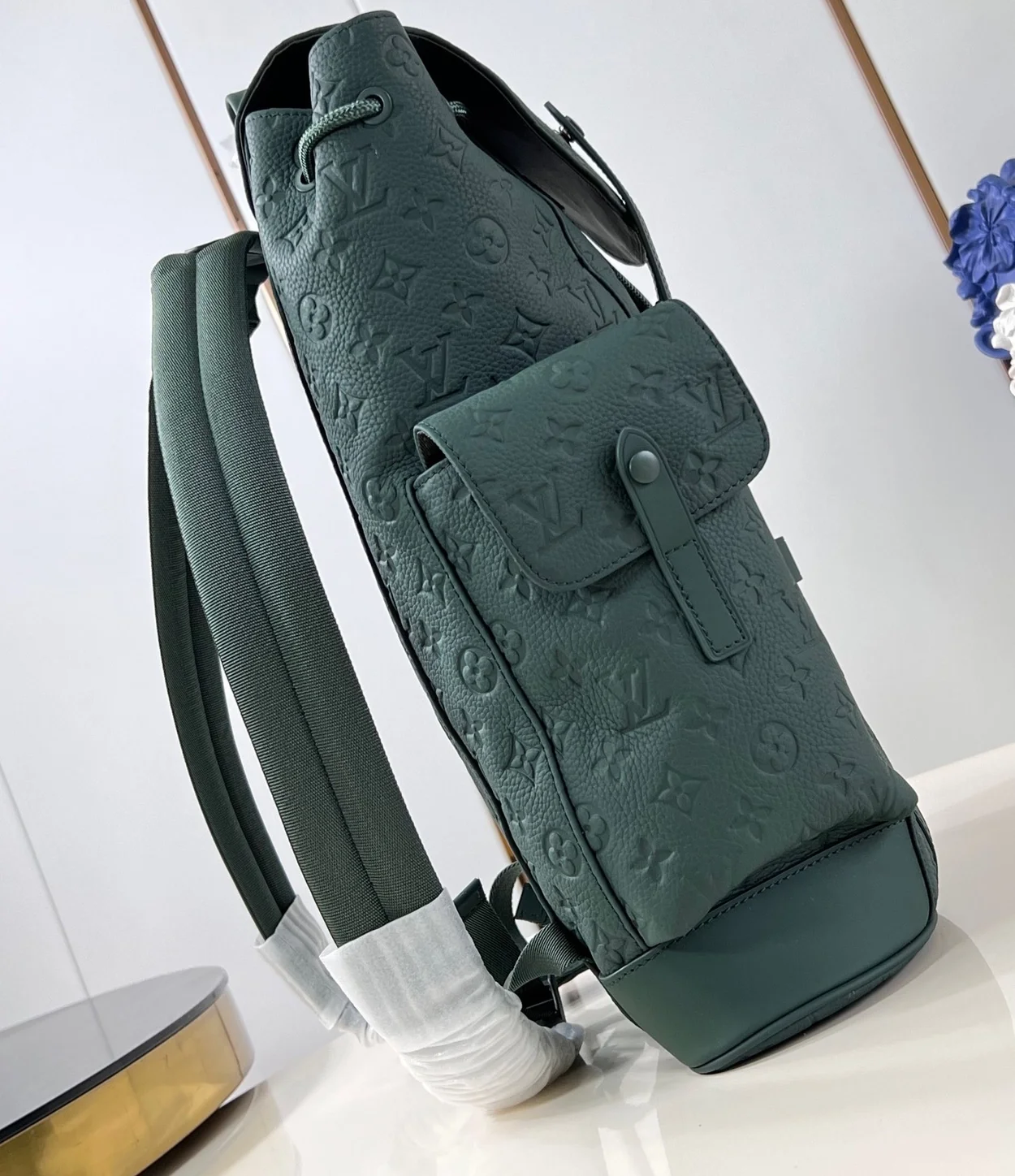 루이비통 크리스토퍼 MM M24428