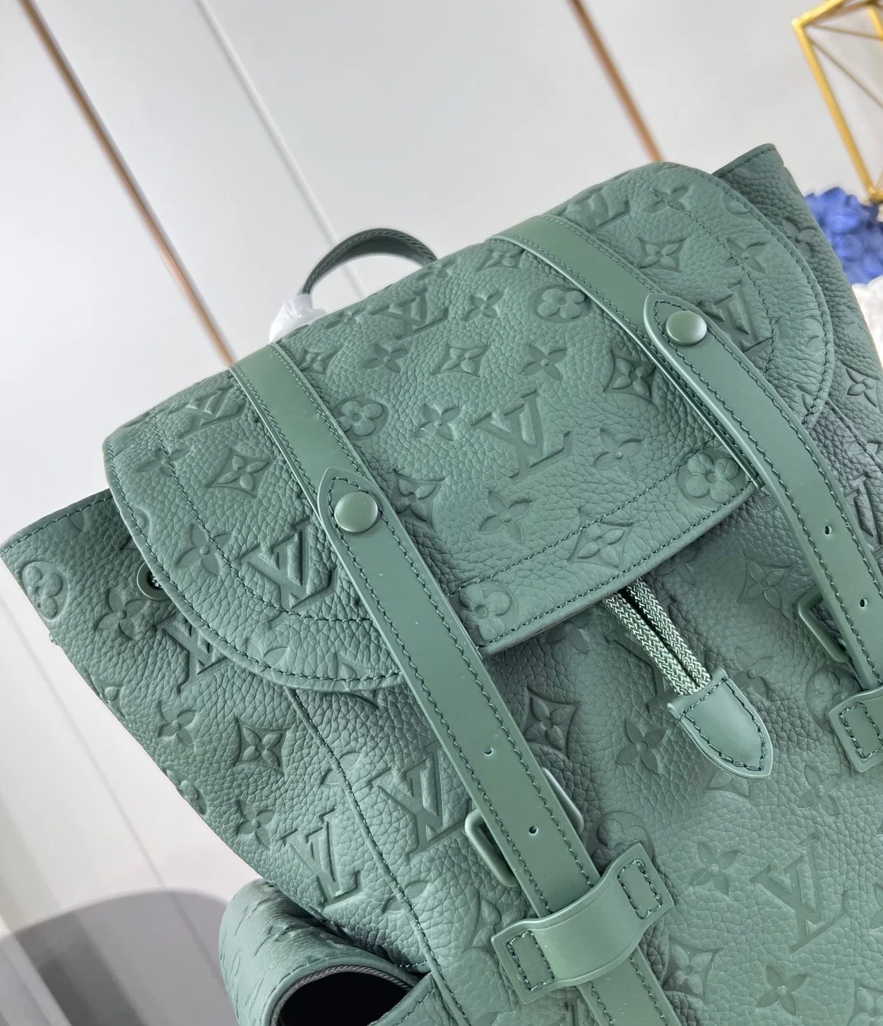 루이비통 크리스토퍼 MM M24428