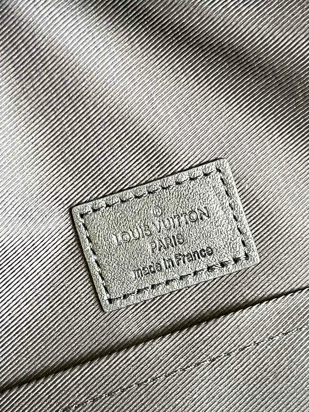 루이비통 레이서 백팩 M46109