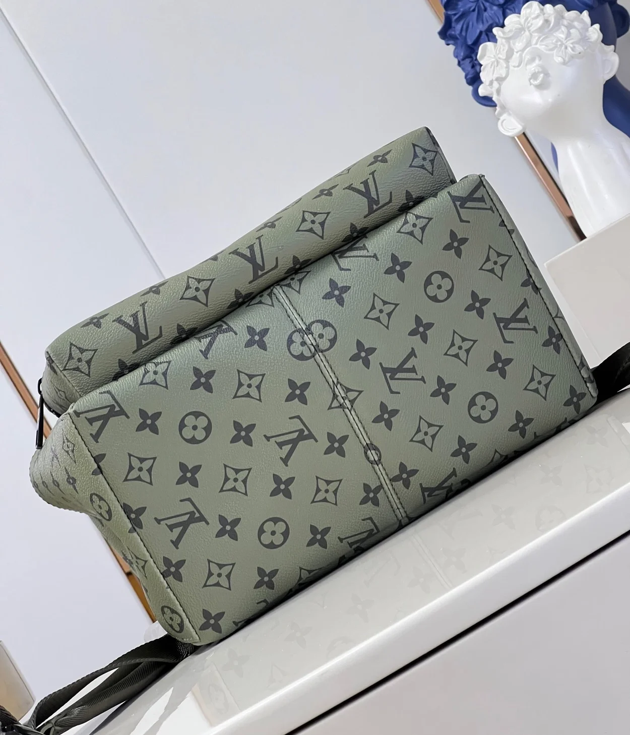 루이비통 디스커버리 백팩 PM M46802