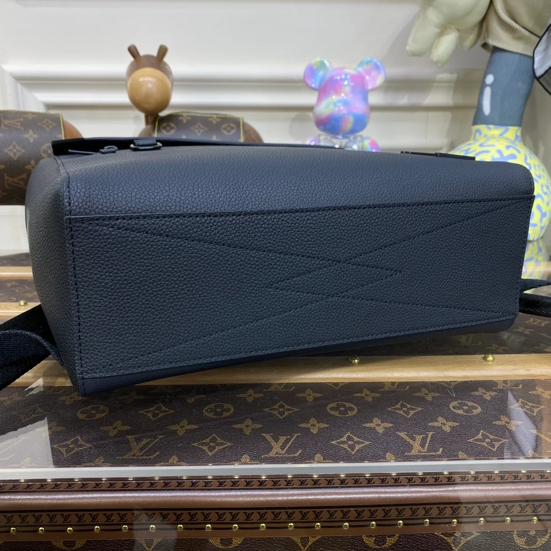 루이비통 패스트라인 백팩 M21367