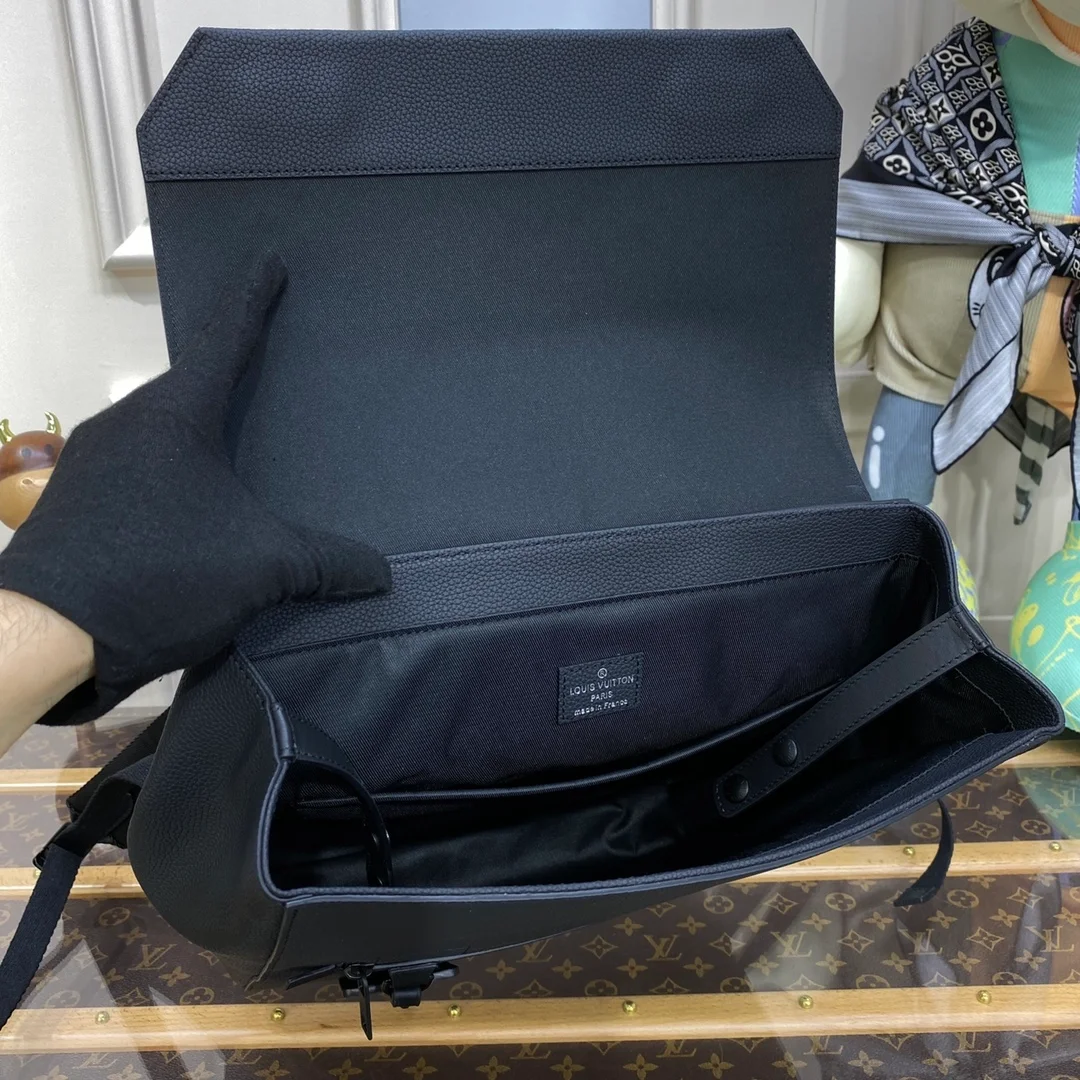루이비통 패스트라인 백팩 M21367
