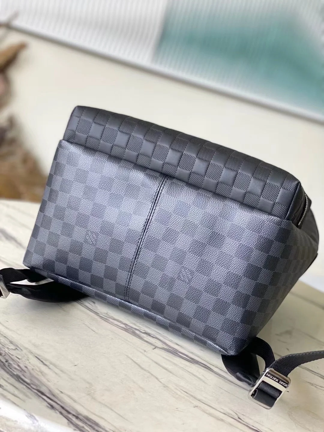 루이비통 다미에 그라파이드 백팩 PM N40436