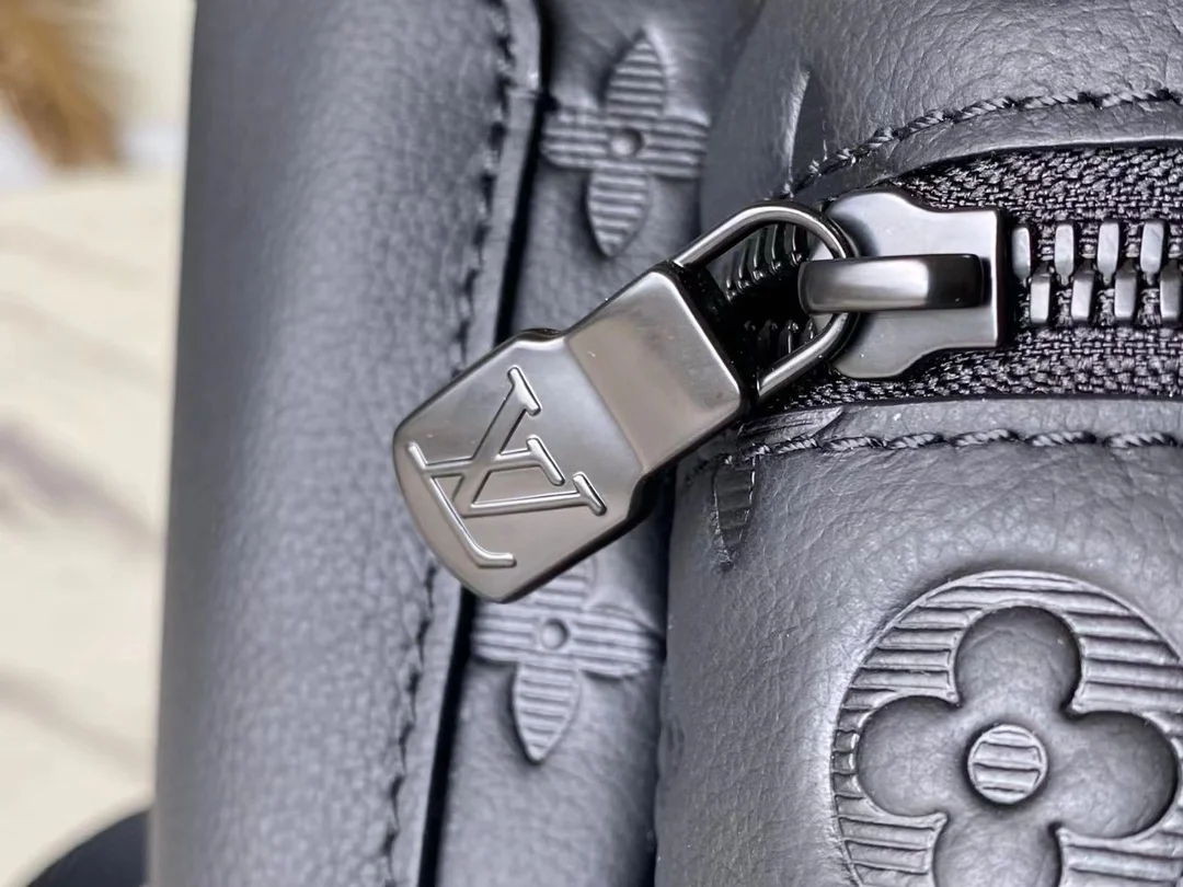 루이비통 디스커버리 백팩 M46553