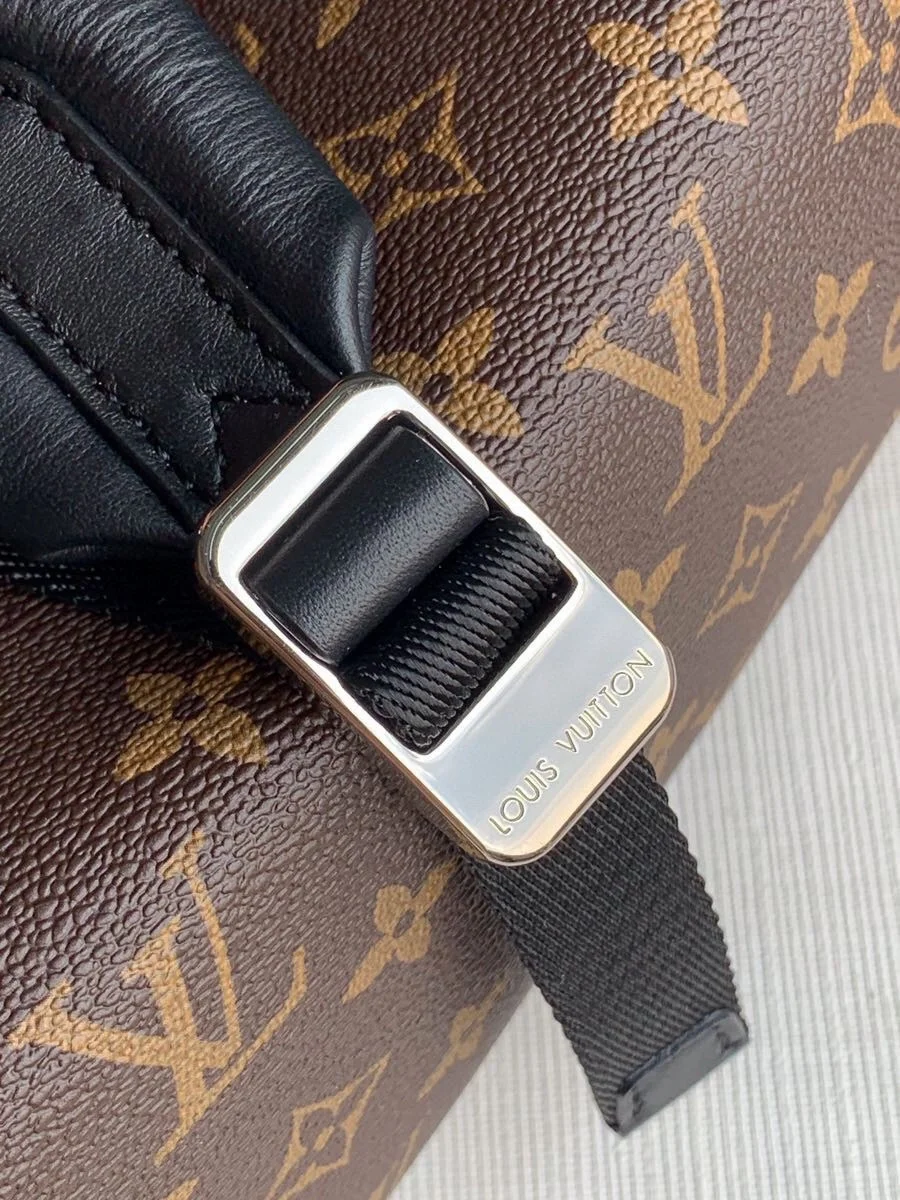 루이비통 조쉬 백팩 M45349