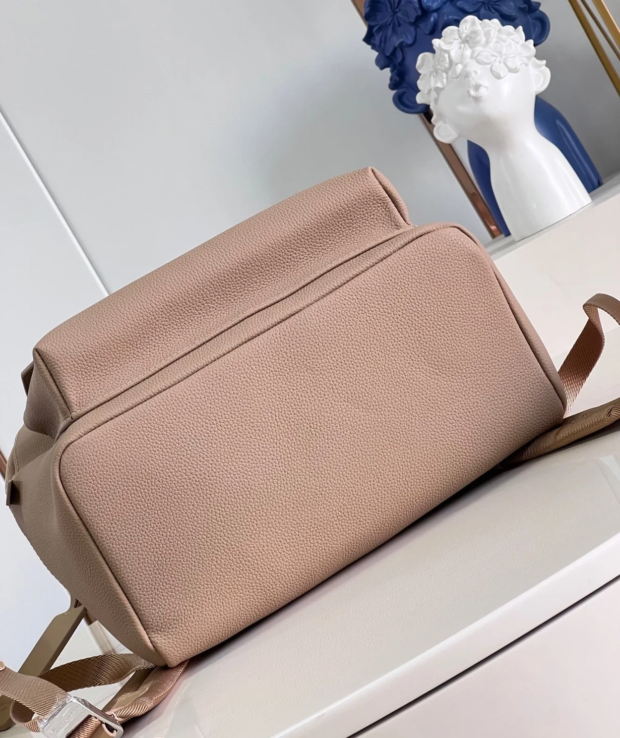 루이비통 테이크오프 백팩 M23708