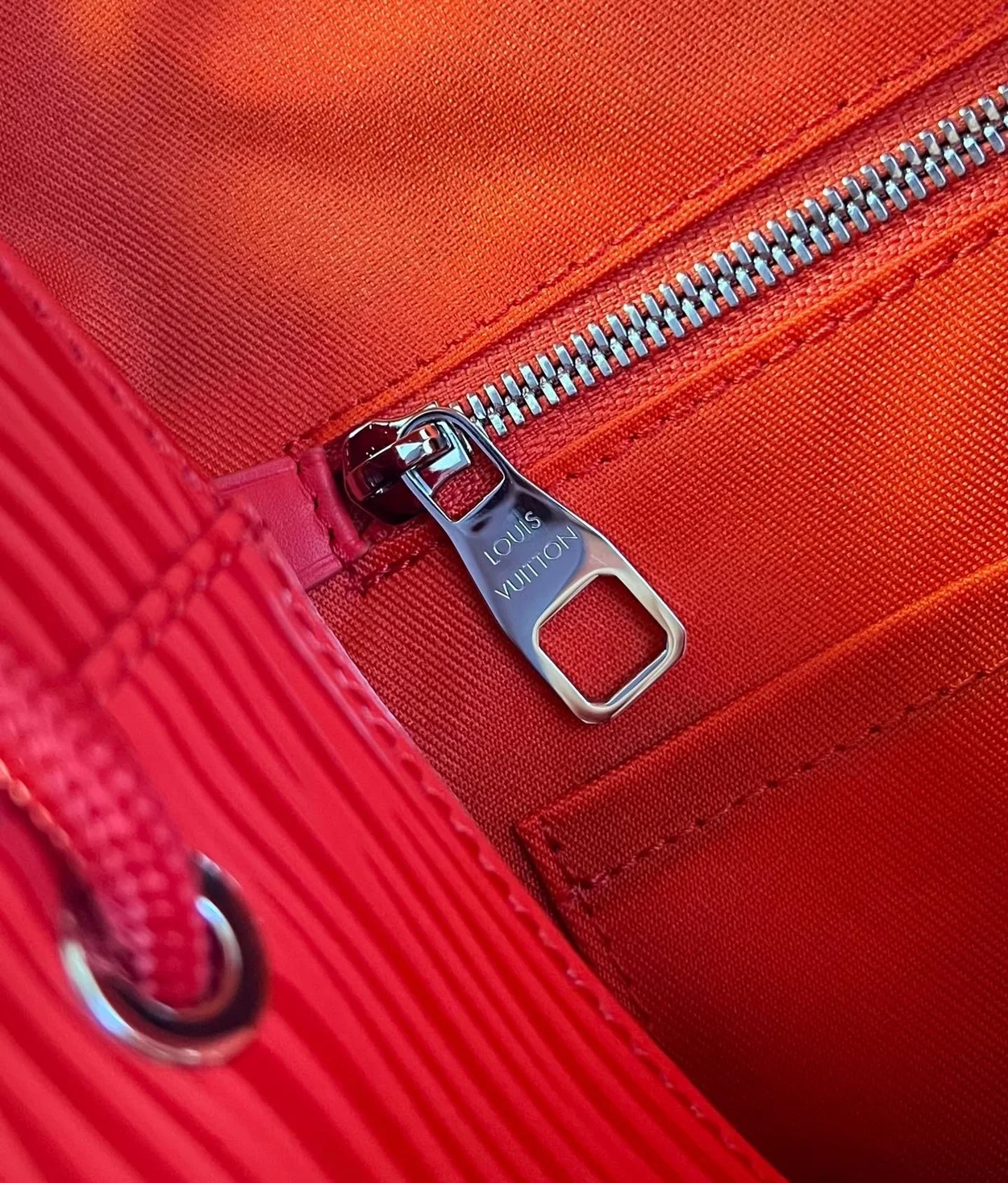 루이비통 크리스토퍼 MM M23764