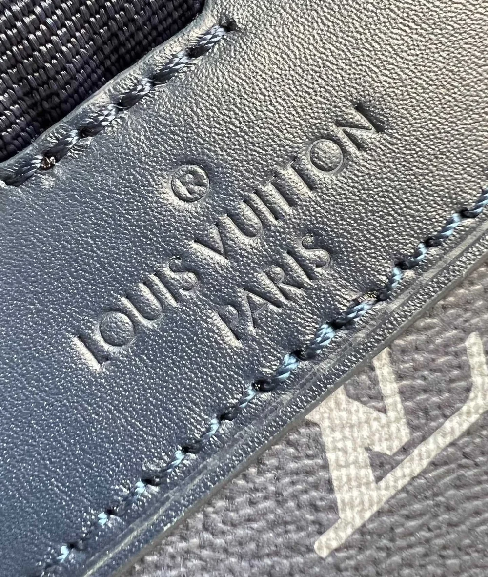 루이비통 크리스토퍼 MM M46805