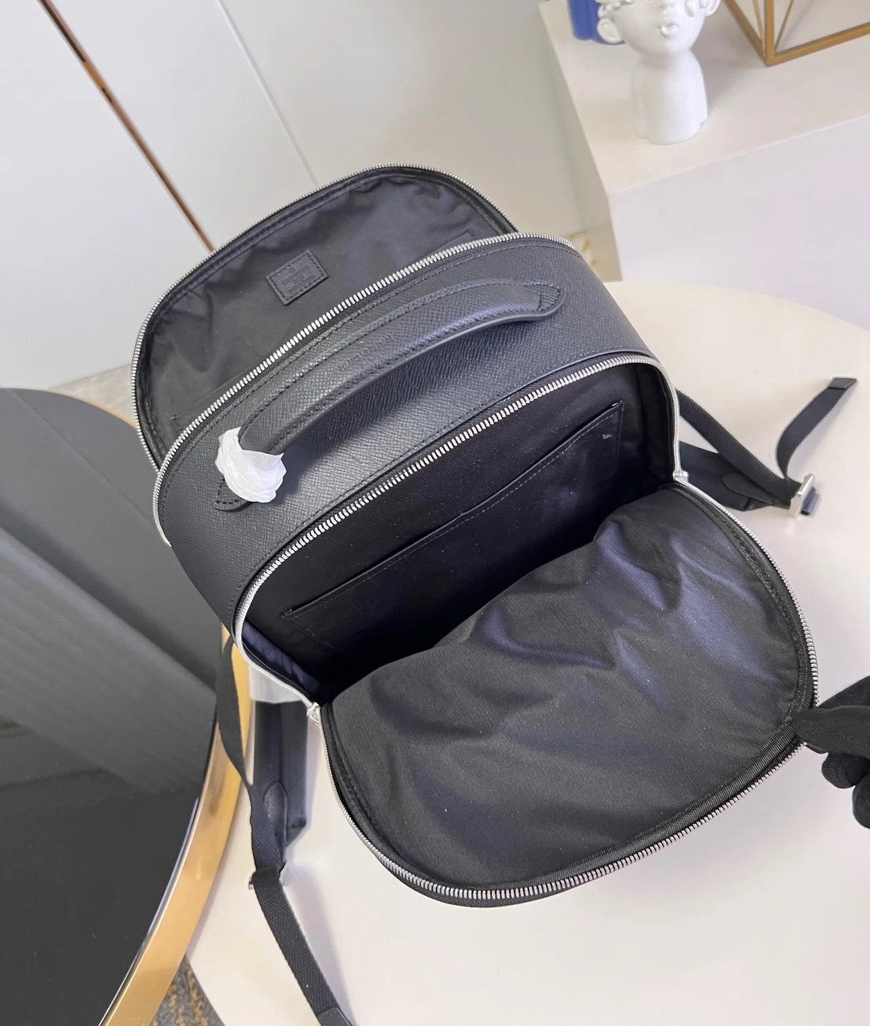 루이비통 에비뉴 백팩 M30977