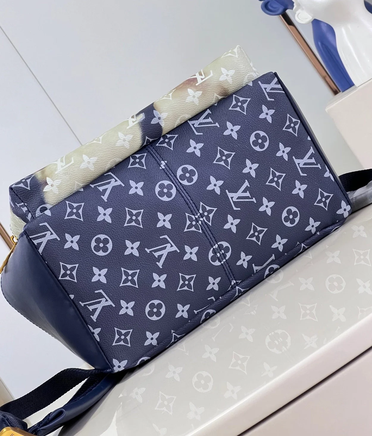 루이비통 디스커버리 백팩 PM M46806