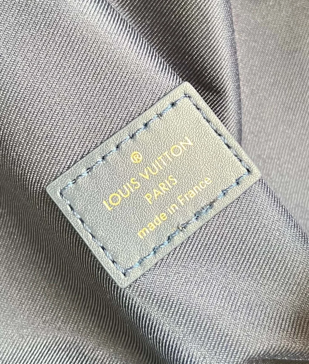 루이비통 디스커버리 백팩 PM M46806