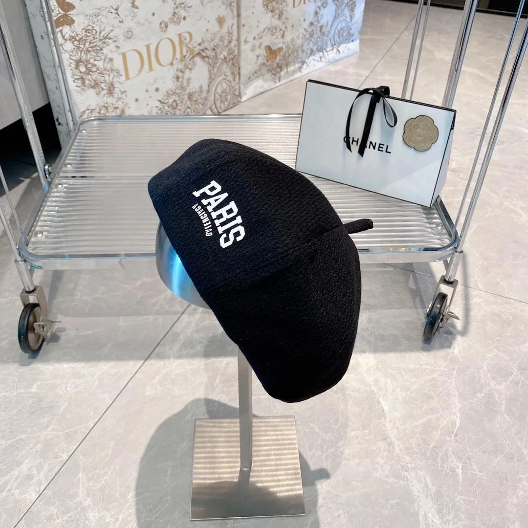 발렌시아가 파리스 블랙 베레모