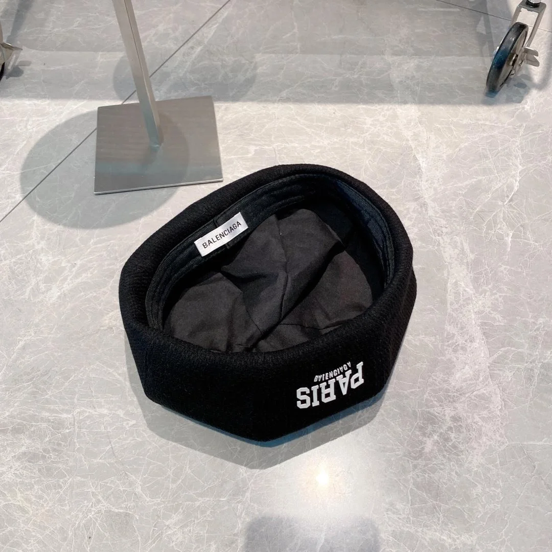 발렌시아가 파리스 블랙 베레모