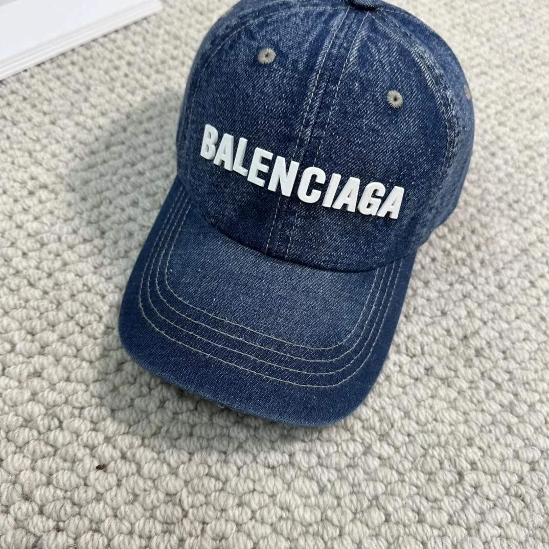 발렌시아가 입체 로고 딥 블루 화이트 데님 베이스볼 캡