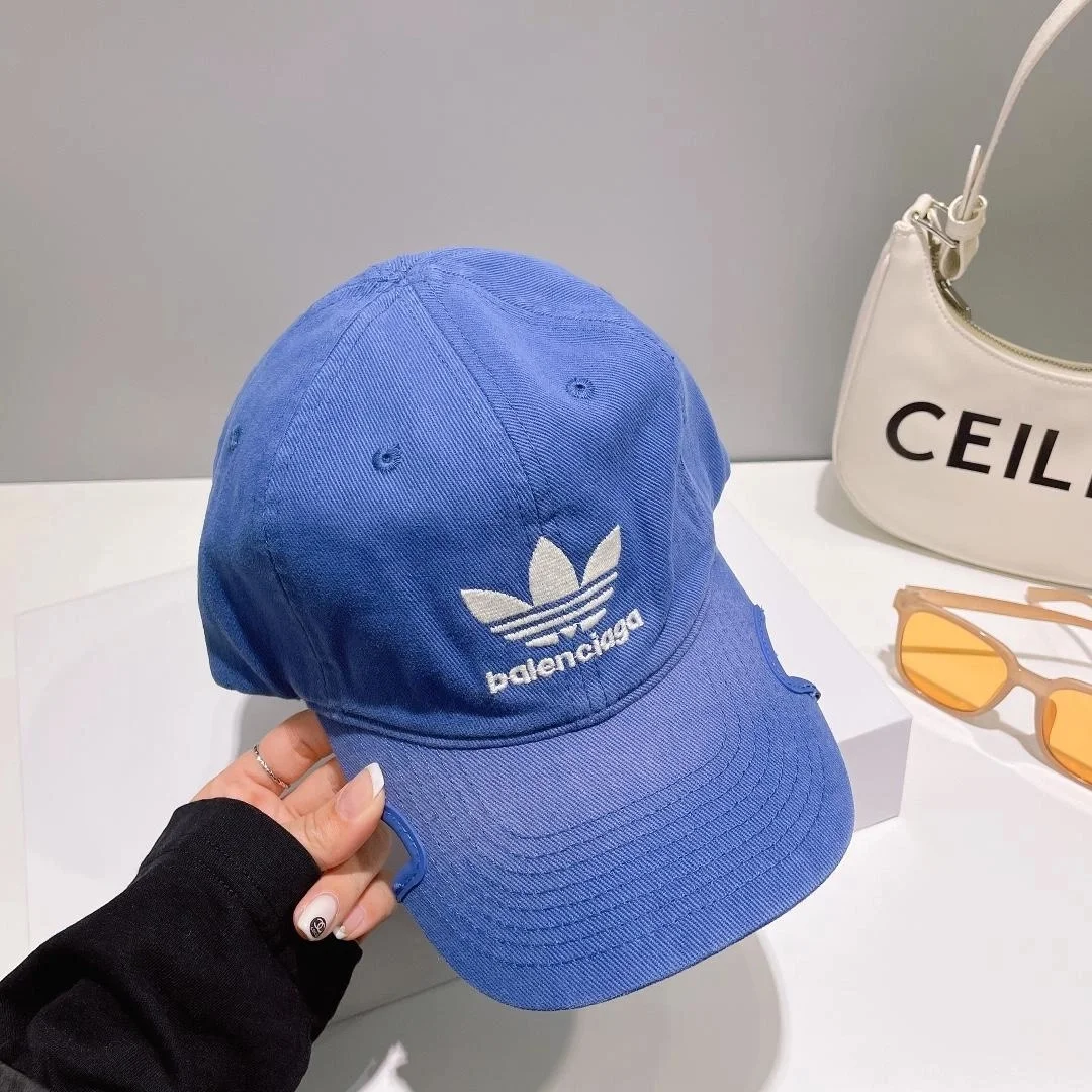 발렌시아가 x 아디다스 블루 빈티지 베이스볼 캡