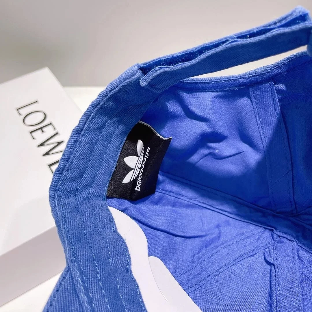 발렌시아가 x 아디다스 블루 빈티지 베이스볼 캡