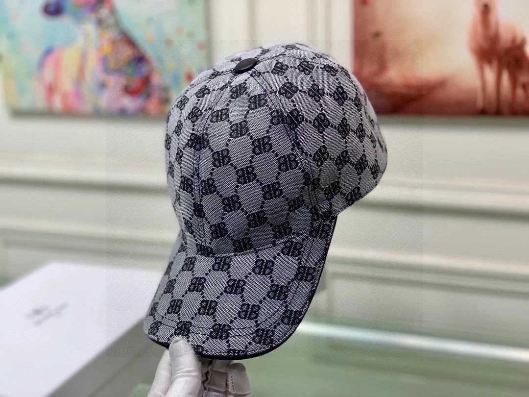 발렌시아가 x 구찌 해커 프로젝트 그레이 캡