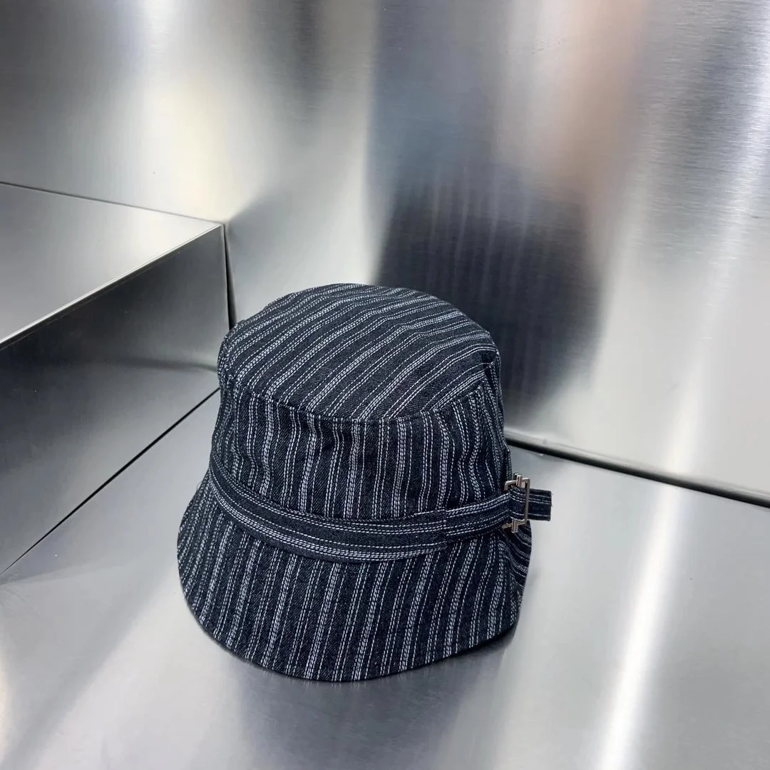 미우미우 스트라이프 데님 블랙 버킷 햇