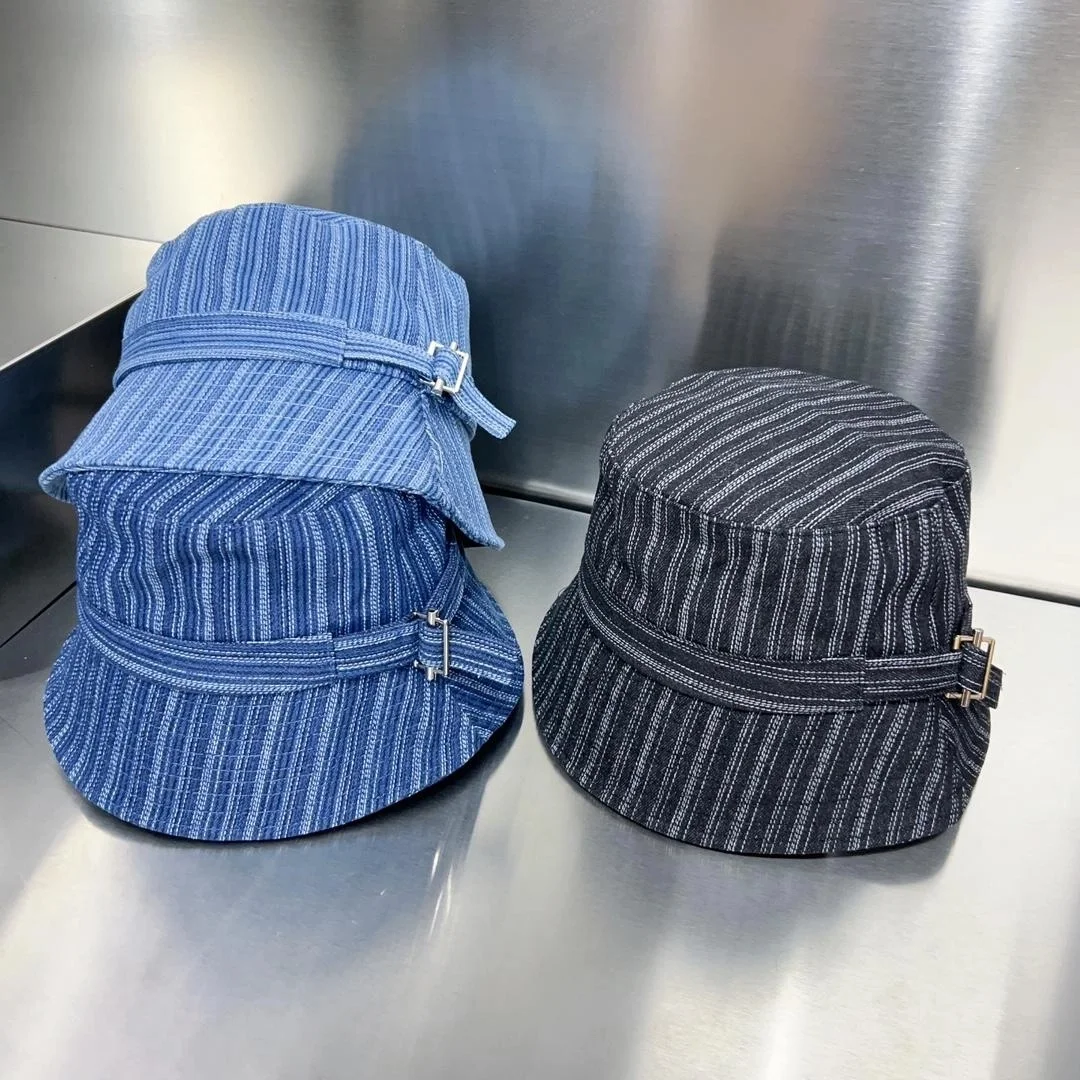 미우미우 스트라이프 데님 네이비 버킷 햇