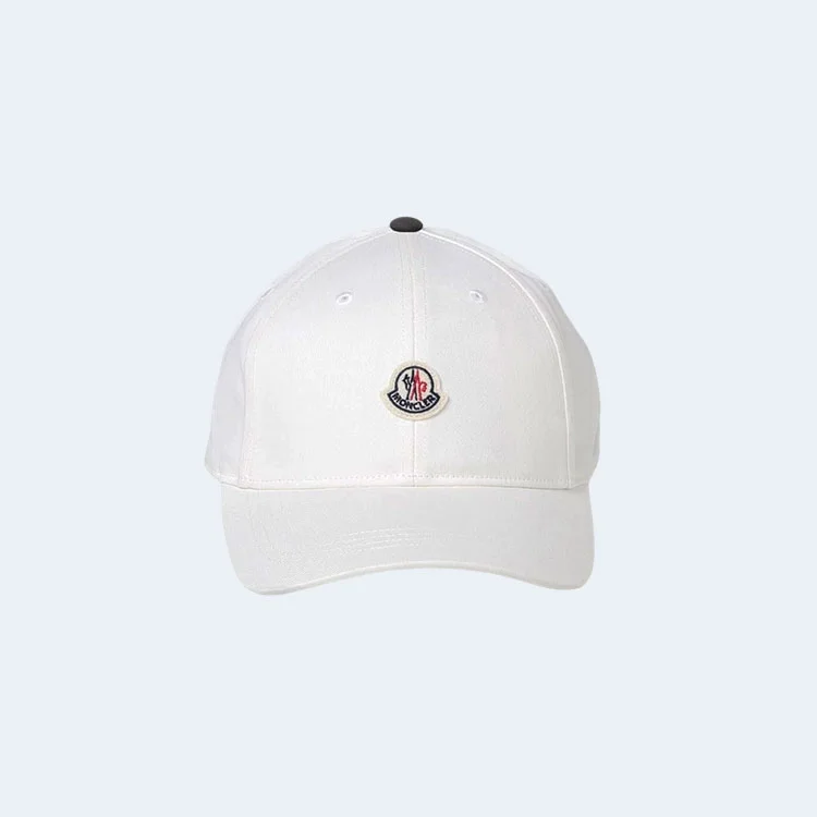 몽클레어 패치 로고 화이트 베이스볼 캡